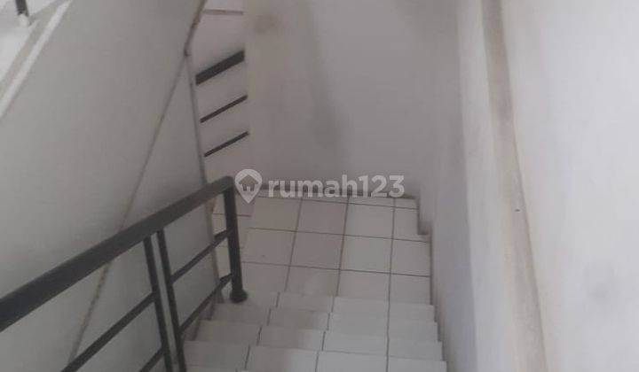 dijual cepat harga menarik.rumah 2 lantai siap huni di villa guning lestari jombang ciputat 2