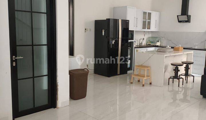 Rumah 2 lantai , full renovasi di  cluster Discovery Bintaro Jaya, Tangsel 2