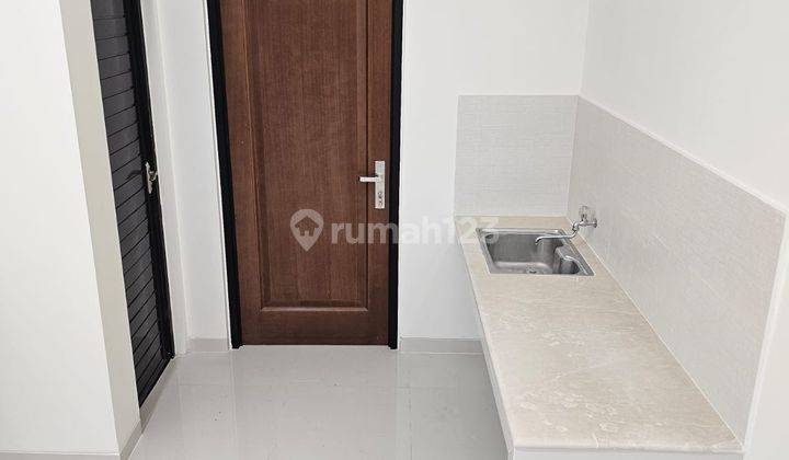 Ruko bagus 2 lantai di Bintaro Sektor 9  2
