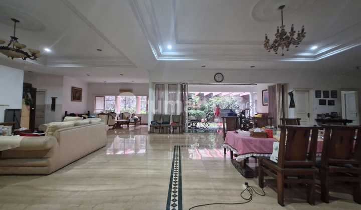 Rumah Luas Lingkungan Nyaman di Cilandak Jakarta Selatan