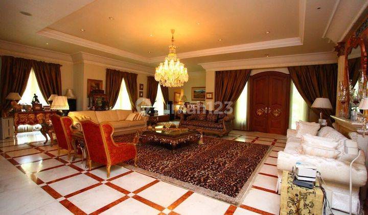 Rumah Luas Bagus Furnish Di Menteng Jakarta Pusat 1