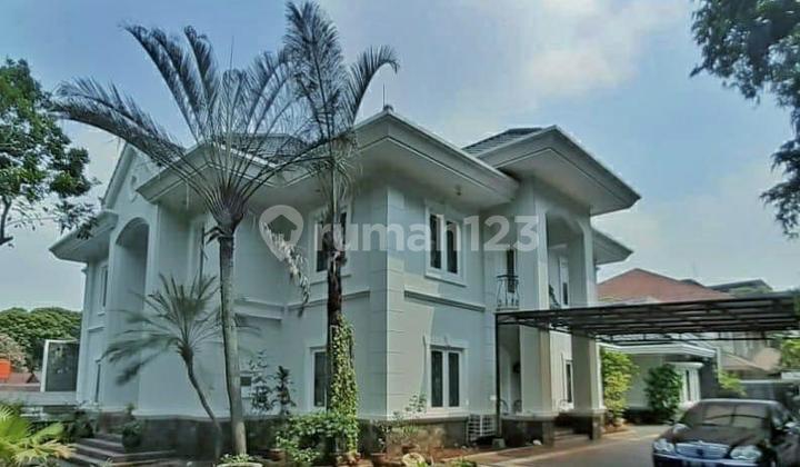 Rumah Mewah Dg Pool 2 Lantai di Kebayoran Baru Jakarta Selatan