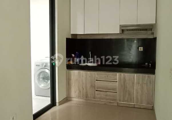 Rumah Cantik 2 Lantai Di Uville Bintaro Jaya