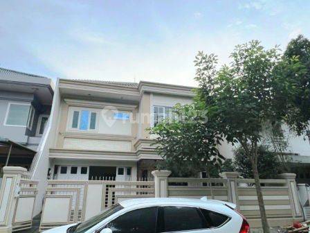 Rumah Mewah Intercon Taman Kebon Jeruk Semi Furnished 2