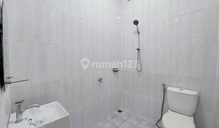 Min 2 Tahun Rumah Minimalis Siap Huni di Bojong Rawa Buaya  14
