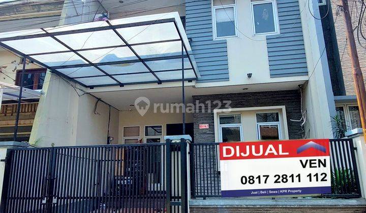 Rumah Taman Ratu 3 Lantai Siap Huni Lokasi Strategis 1