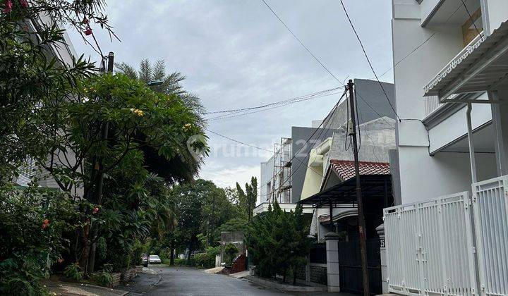 Rumah Baru Tanjung Duren 3 Lantai Bebas Banjir 2