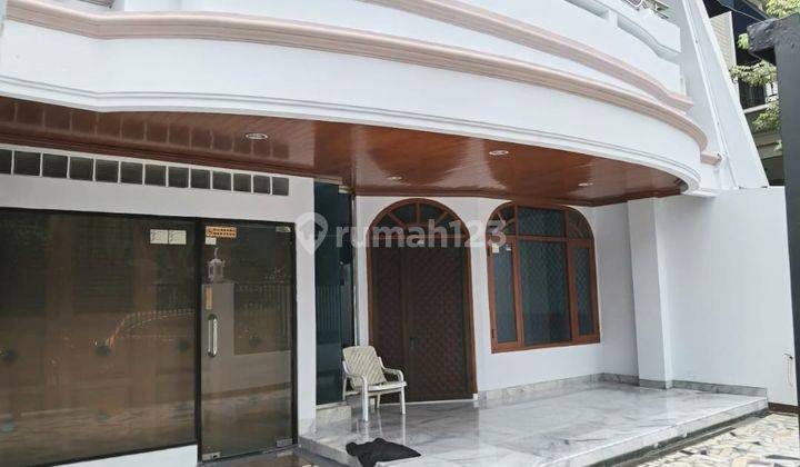 Rumah Elegan Minimalis Taman Aries Siap Huni 2