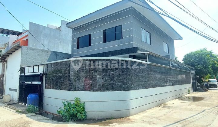 Rumah 2 Lantai Hook di Komplek KFT Cengkareng Lokasi Strategis Rumah 2 Lantai Hook di Komplek KFT Cengkareng Lokasi Strategis