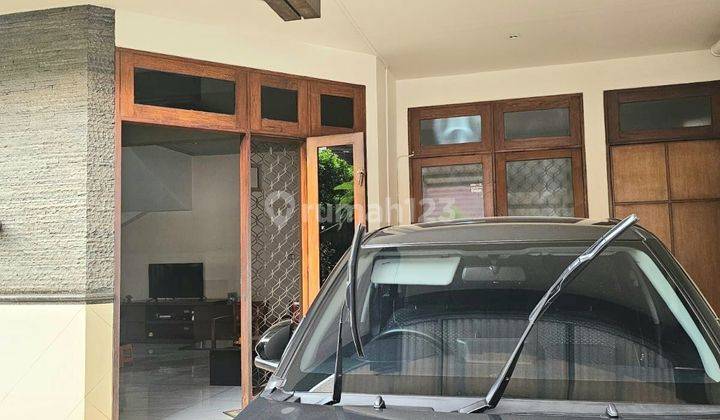 Rumah Cantik Sunrise Garden Full Furnished Lantai Marmer Siap Huni 2