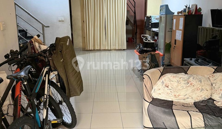 Rumah Minimalis Modern di Taman Semanan Indah Siap Huni 2