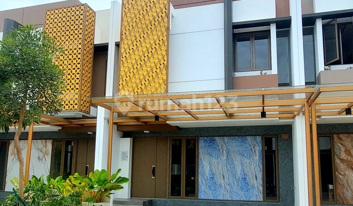Disewakan Brand New Rumah Exclusive Puri 11 Heritage Karang Tengah Akses Tol Langsung