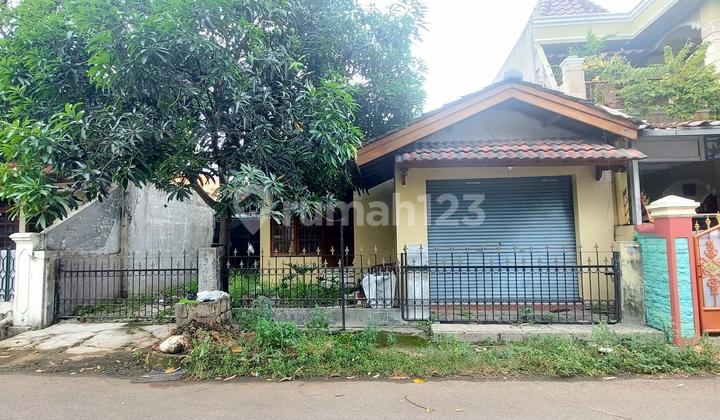 Rumah Karang Tengah Komplek Barata Hadap Boulevard Raya 