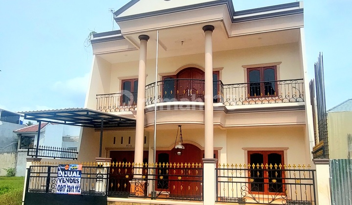 Rumah Cantik Metland Puri Blok F Siap Huni Dekat Danau