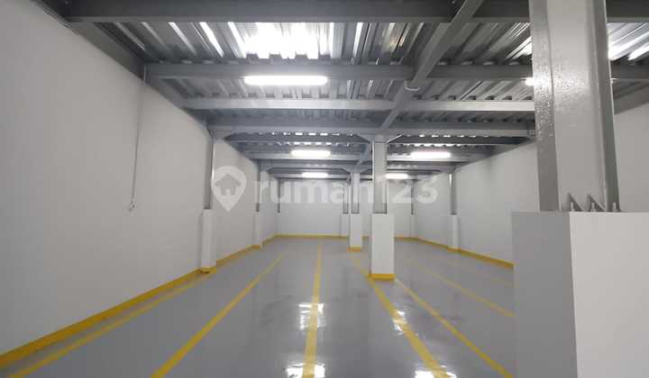 FOR RENT WAREHOUSE and OFFICE HS 198 Ready