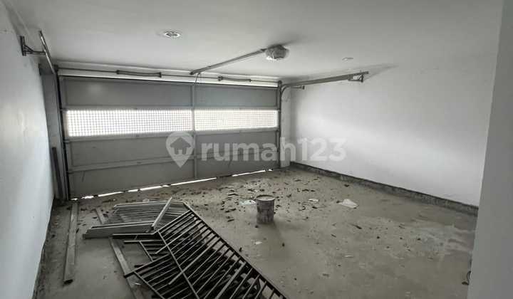 Dijual CEPAT Rumah Golf island PIK  2