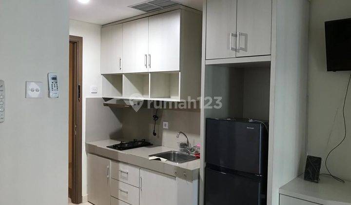 Apartement Puri Orchard Tower Cedar Heights Wing B Lt 11, Studio, Full Furnished 2