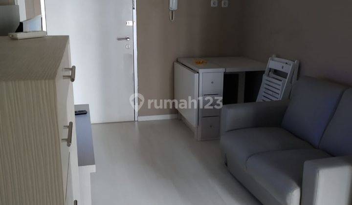 Apartement Green Bay Tower F Lt 17, 2br, Full Furnished 2