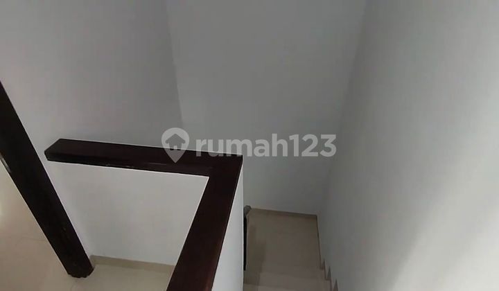 House for Rent in Green Lake City 2