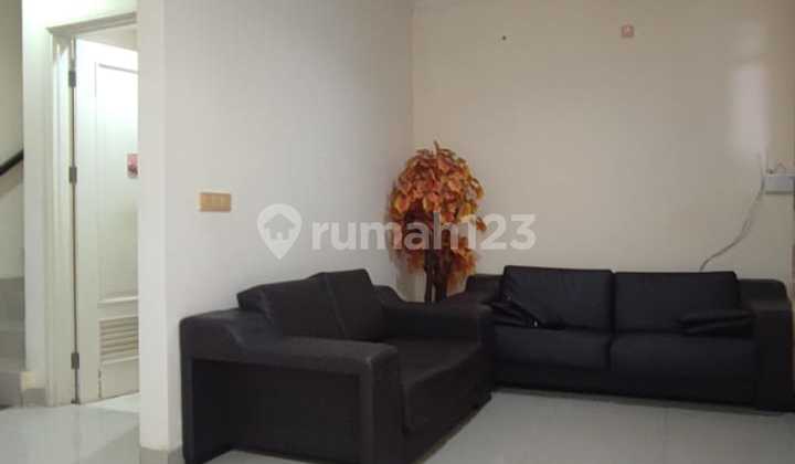 For Rent Nice House Fully Furnished GLC West Europe UK 6X15 For Rent Nice House Fully Furnished GLC West Europe UK 6X15