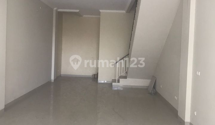 Disewakan Ruko Green Lake City Jakarta Barat Disewakan Ruko Green Lake City Jakarta Barat