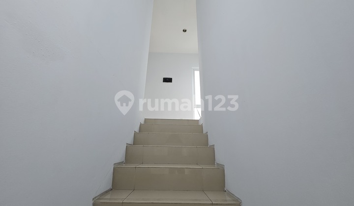 For Rent West Jakarta House Move-In Ready Unit Citra Garden Complex For Rent West Jakarta House Move-In Ready Unit Citra Garden Complex