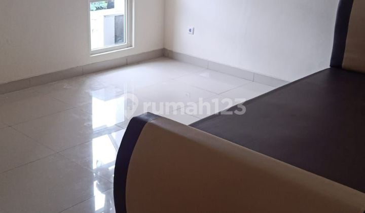 Sewa Rumah Cluster Amerika di Green Lake City