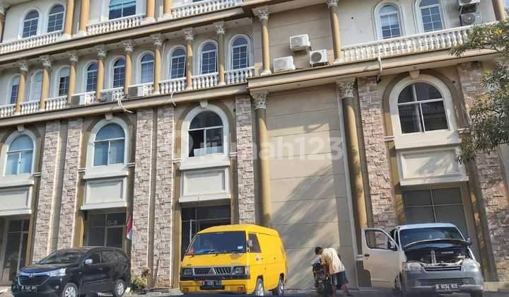 Dijual Ruko Green Lake City Jakarta Barat