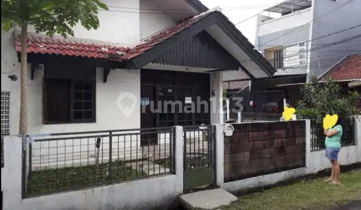 Sewa Rumah Hoek di Kosambi Baru