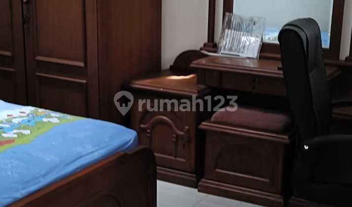 Rumah Mewah Dan Asri Di Taman Meruya 2