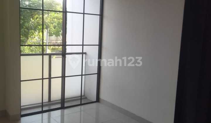 Dijual Rumah Green Village Boulevard Fasilitas Komplit Tangerang Kota 2