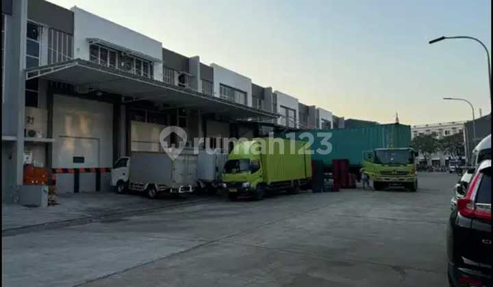 Dijual Gudang Green Lake City Bisa Kontainer 40fed