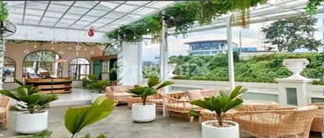 Dijual Cafe Dan Resto Terbagus Di Semarang Ruang-Usaha Furnished 2