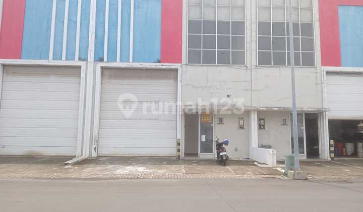 For Rent Bizzpark Warehouse Dm 12/19 Size 9X20 For Rent Bizzpark Warehouse Dm 12/19 Size 9X20