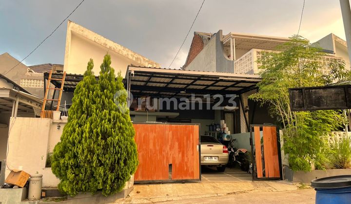 Rumah Asri Dekat Taman Prima Amerta Residence