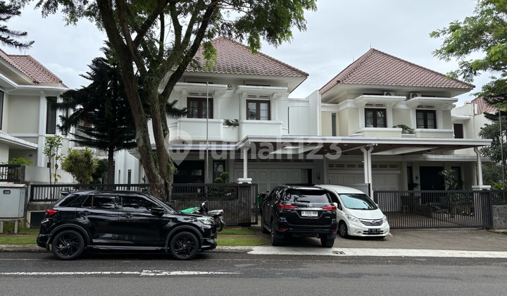 Luas,Furnished,Renovated, Lake View Paket Kumplit Luas,Furnished,Renovated, Lake View Paket Kumplit