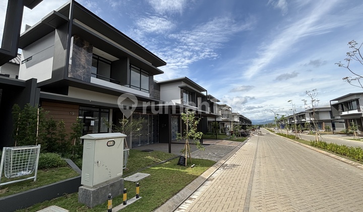 Nilapadmi Standard Mainroad Tatar Rasa Baru