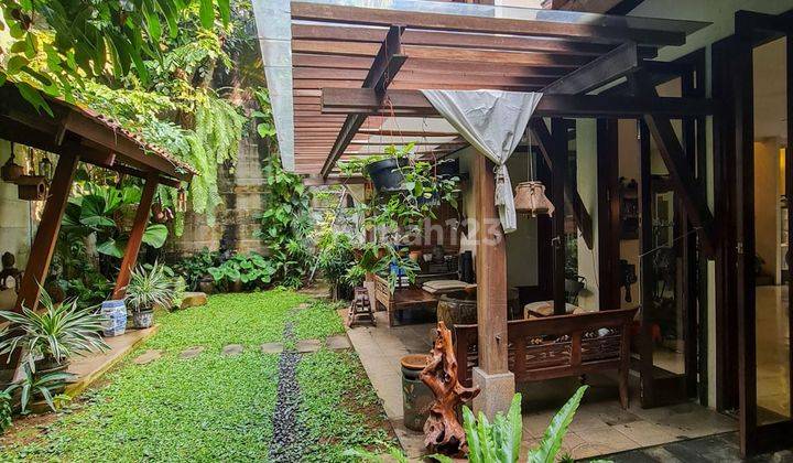 Rumah Etnik Jawa Tropical Permata Hijau  1