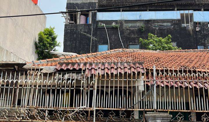 Rumah Tua Hitung Tanah di Kebon Kacang Jakarta Pusat 2