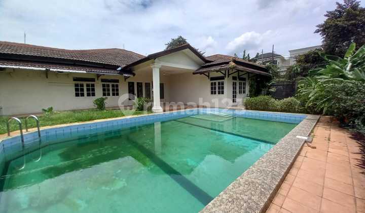 Rumah di Kemang Dalam Jakarta Selatan  1