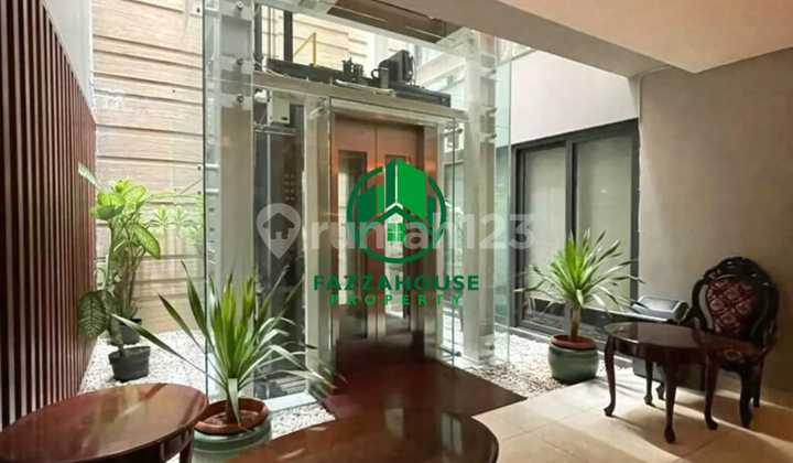 Luxurious Modern House di Simprug Golf Jakarta Selatan 8