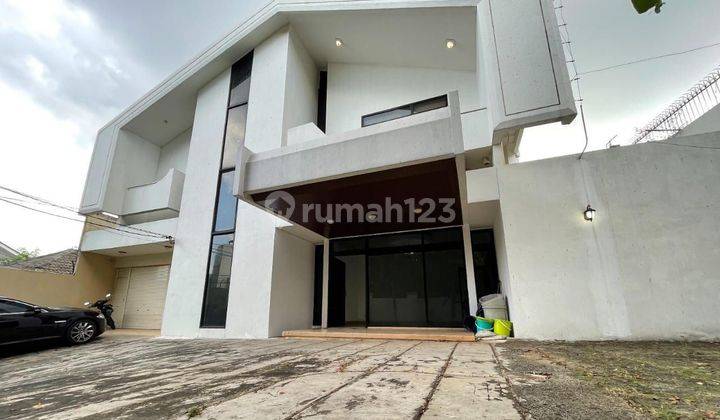 RUMAH BAGUS di Jl Bangka Jakarta Selatan 2