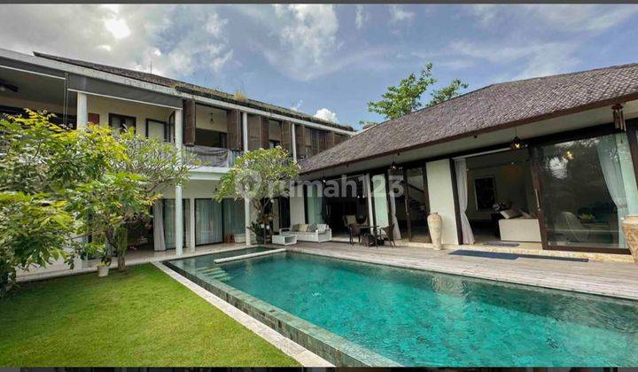 Villa Mewah di Canggu Bali  1