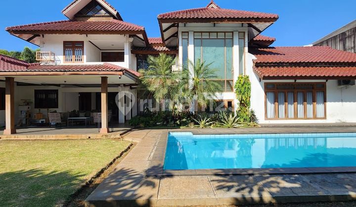 Rumah Bagus di Pondok Indah Jakarta Selatan 