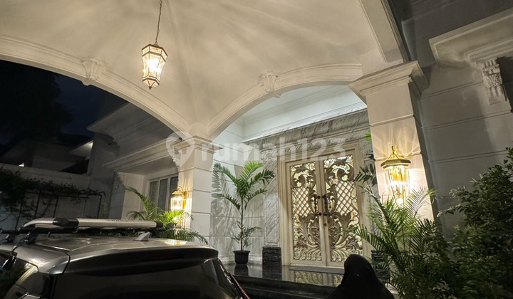 Rumah Mewah Modern Clasic Menteng 2