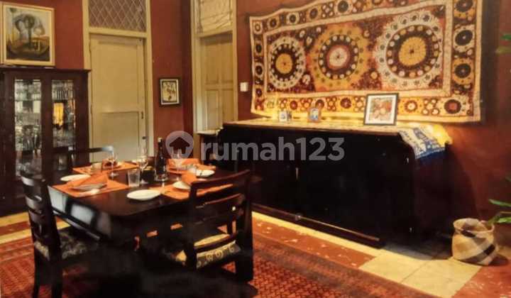 Old House in Menteng Central Jakarta 2