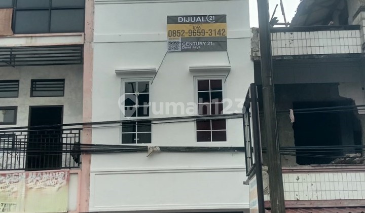 Ruko 3 Lantai Jalan Ahmad Yani Serang Strategis