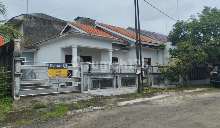 Minimalist Residence Griya Praja Mandiri Fine Negotiation 2