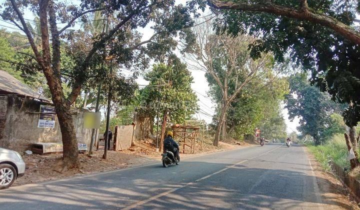 Tanah Jalan Raya Serang Pandeglang Dilalui Banyak Kendaraan 2