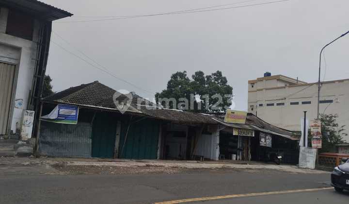 Main Street Shop House in Anyer Market, Suitable for Business. 2